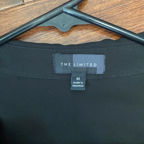 4 Express dress shirts - Picture 3 of 8